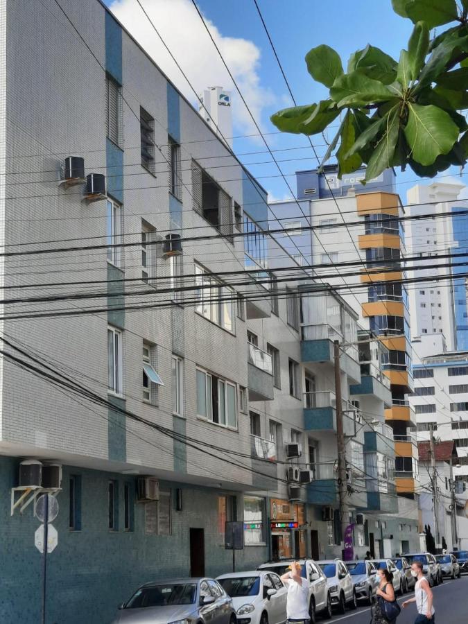 Vista Mar Lateral Adm Por Cancoq Guest House Balneário Camboriú Eksteriør bilde